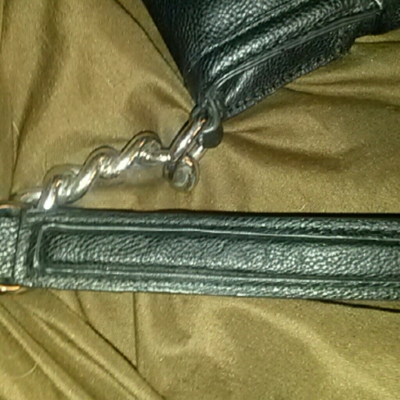 Simply Vera Wang handbag - Picture 6 of 7